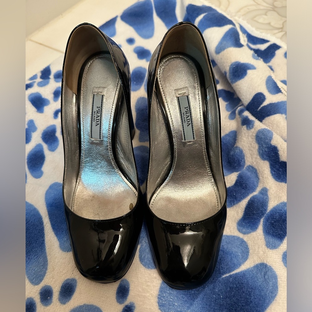 Black Prada Patent Leather Pumps size 6